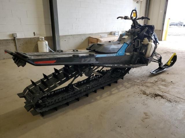 2020 Skidoo 2020 Skidoo Summit