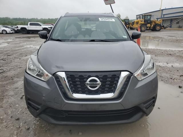 2019 Nissan Kicks S