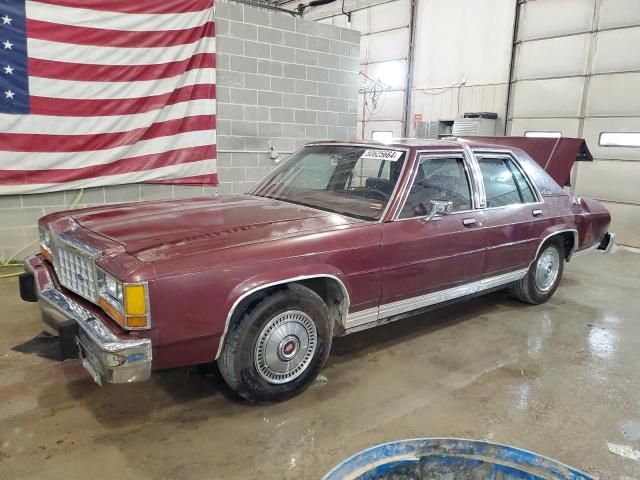 1986 Ford LTD Crown Victoria