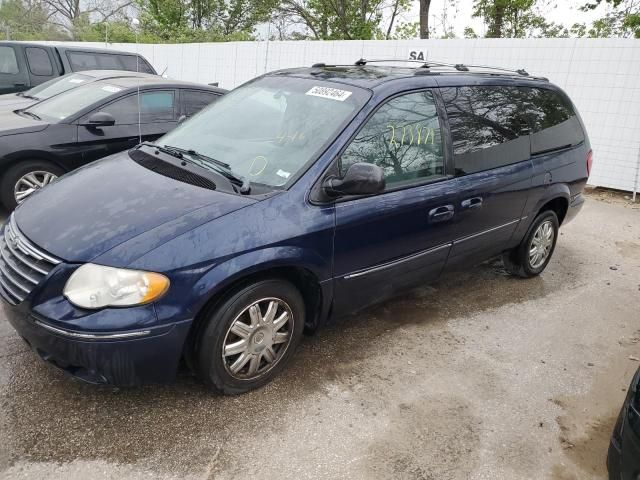 2006 Chrysler Town & Country Limited