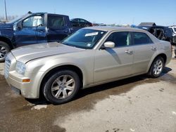 Salvage cars for sale from Copart Woodhaven, MI: 2006 Chrysler 300