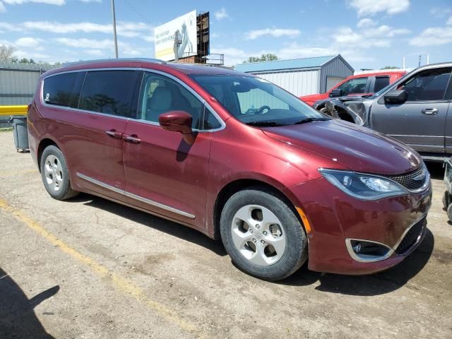 2017 Chrysler Pacifica Touring L Plus