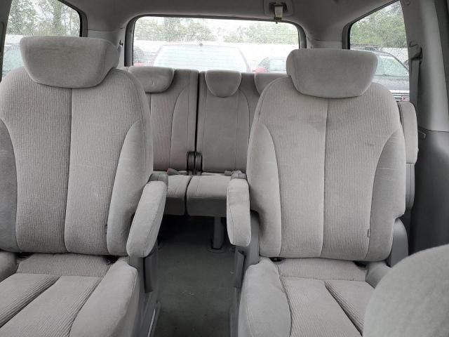 2007 KIA Sedona EX