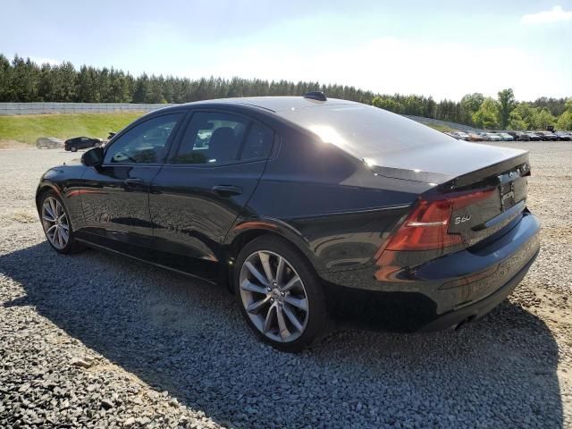 2019 Volvo S60 T5 Momentum