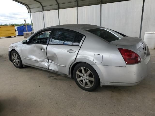 2004 Nissan Maxima SE