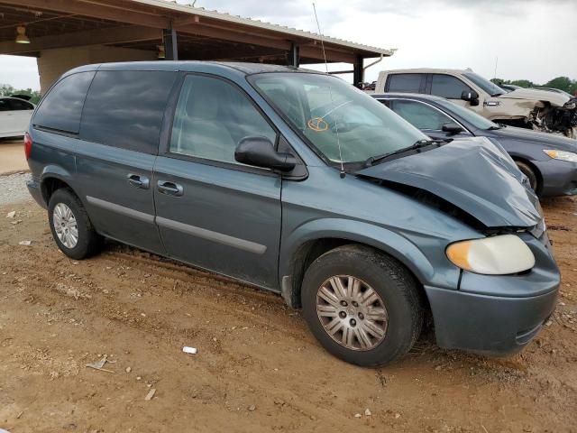 2007 Chrysler Town & Country LX