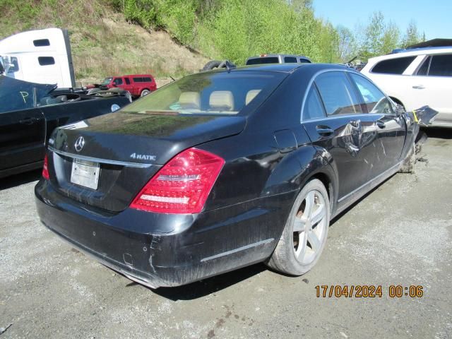 2011 Mercedes-Benz S 550 4matic