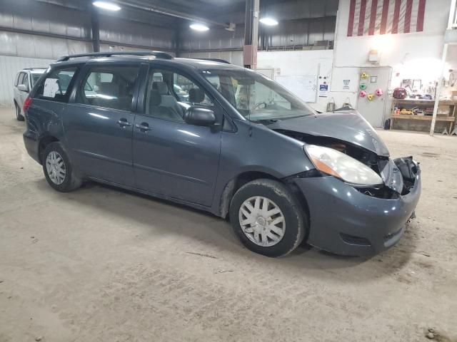 2007 Toyota Sienna CE