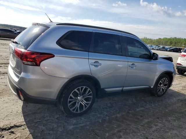 2016 Mitsubishi Outlander SE