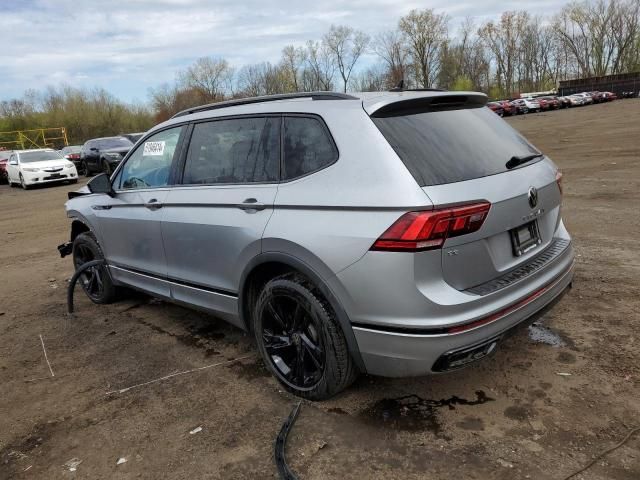 2023 Volkswagen Tiguan SE R-LINE Black