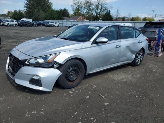 2019 Nissan Altima S