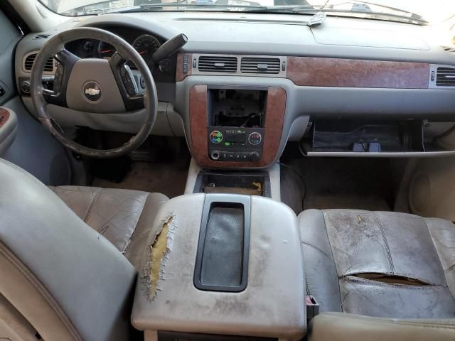 2008 Chevrolet Suburban C1500  LS