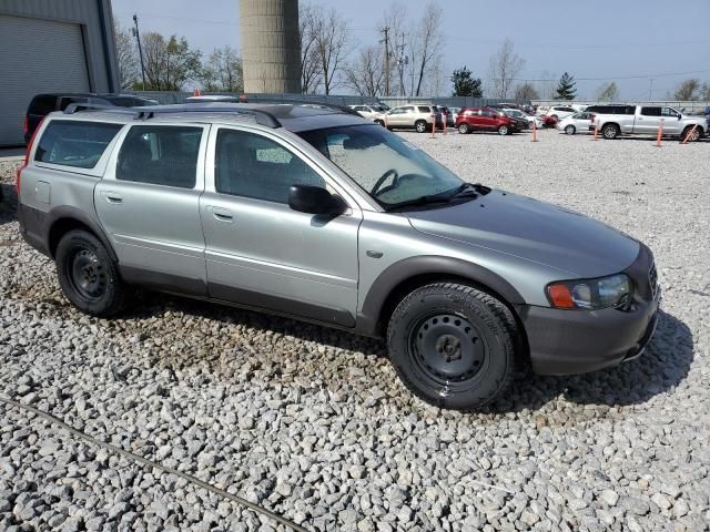 2004 Volvo XC70