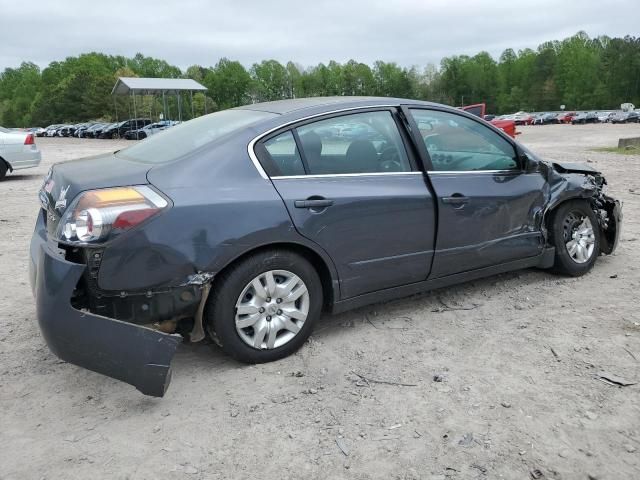 2010 Nissan Altima Base