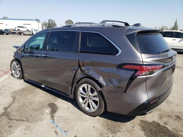 2021 Toyota Sienna Limited