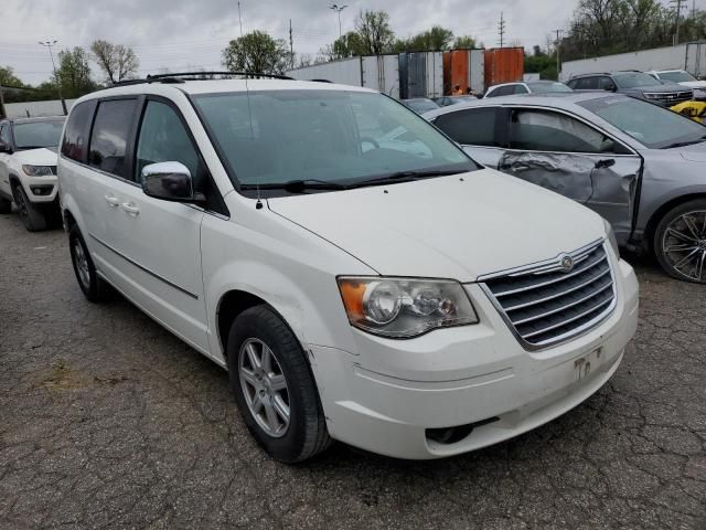 2010 Chrysler Town & Country Touring Plus