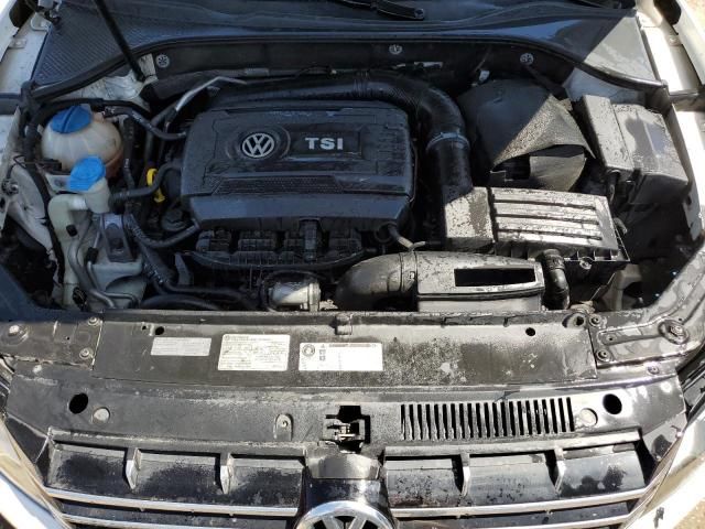 2014 Volkswagen Passat SE