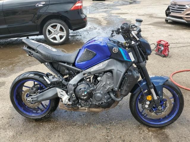 2022 Yamaha MT09