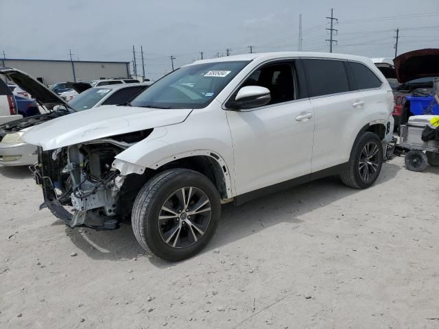 2019 Toyota Highlander LE