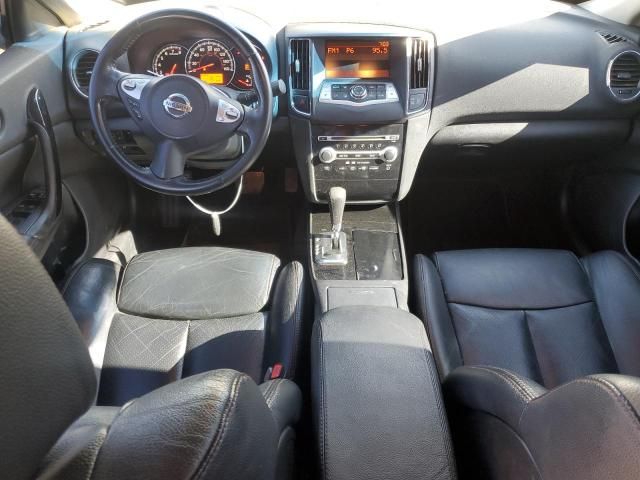 2010 Nissan Maxima S