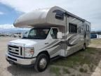 2014 Ford Econoline E450 Super Duty Cutaway Van