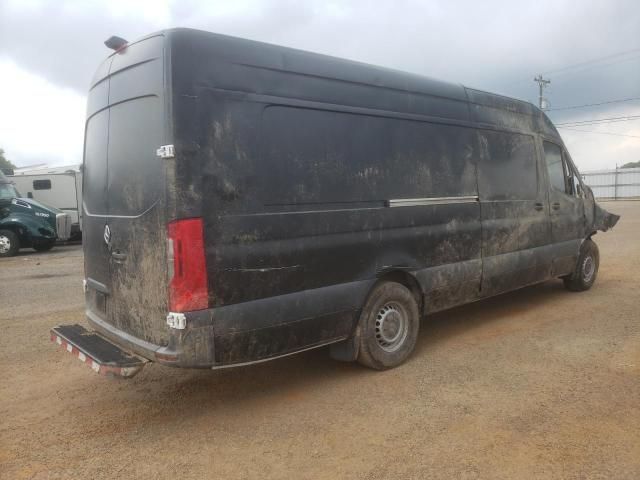 2022 Mercedes-Benz Sprinter 2500