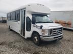 2014 Ford Econoline E450 Super Duty Cutaway Van