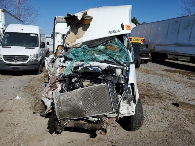 2022 GMC Savana Cutaway G3500
