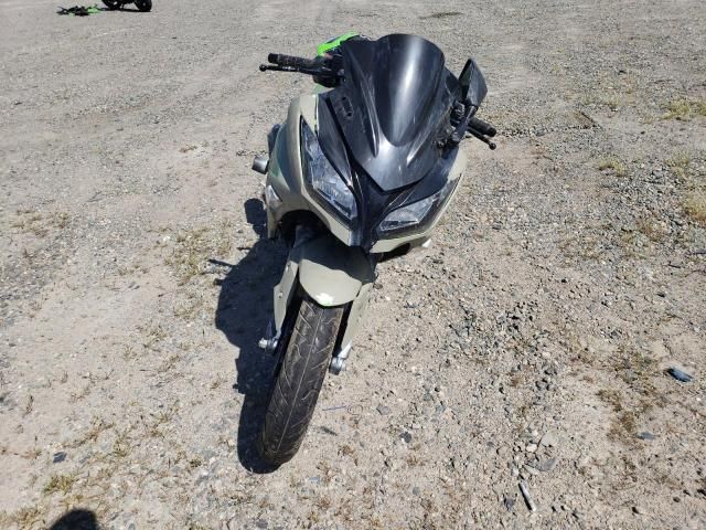 2014 Kawasaki EX300 B