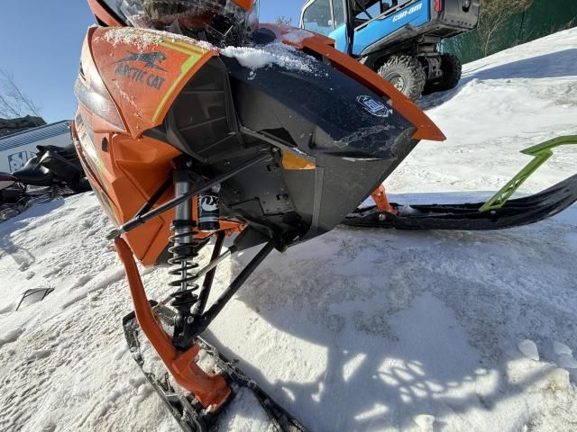 2022 Arctic Cat 2022 Arti M 8000 HAR