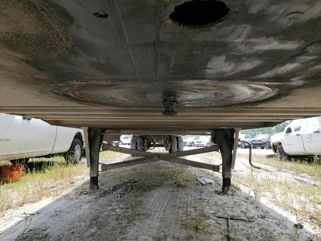 2004 Utility VS2DC DRY Van Trailer