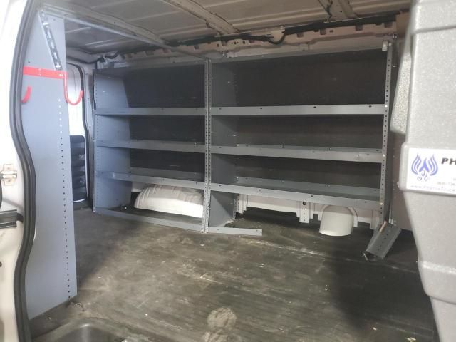 2020 Chevrolet Express G2500