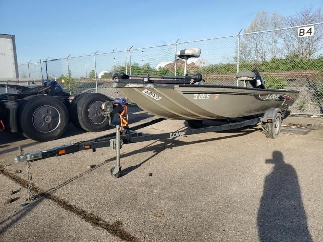 2006 Lowe Boat