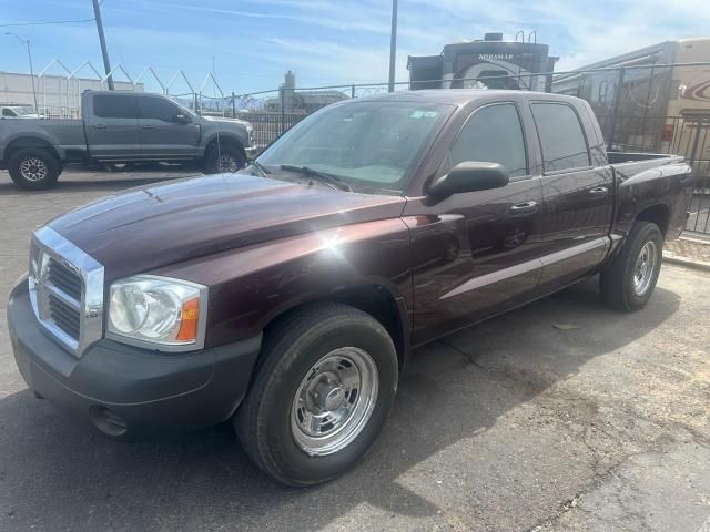 2005 Dodge Dakota Quattro