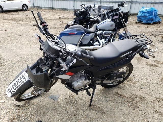 2024 Honda XR150L E