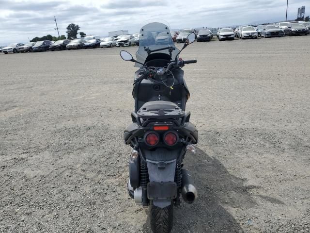 2009 Piaggio MP3 500