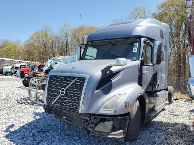 2019 Volvo VNL Semi Truck