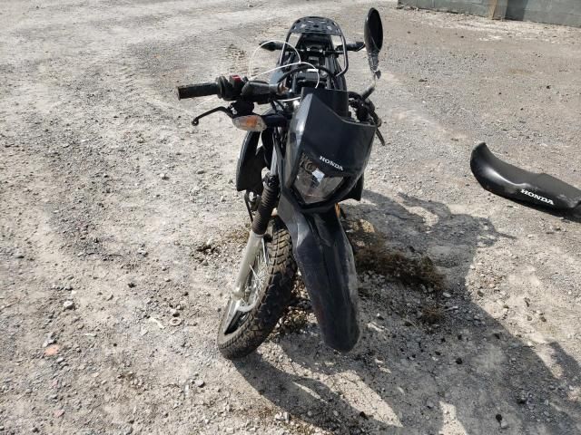 2024 Honda XR150L E