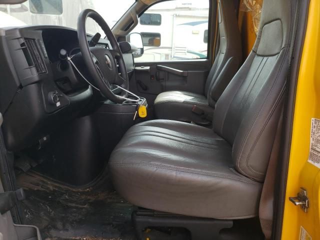 2020 GMC Savana Cutaway G3500