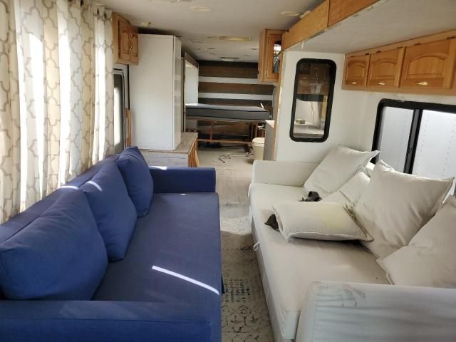 2002 Workhorse Custom Chassis Motorhome Chassis W22