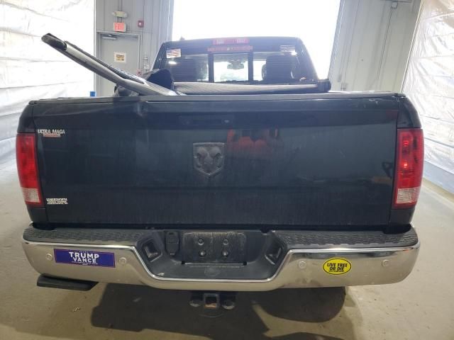 2015 Dodge RAM 1500 SLT
