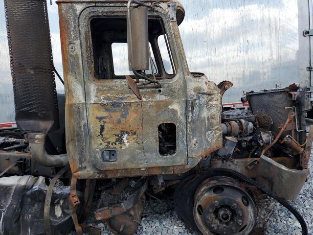 2003 Mack 2025 Mack Semi Truck