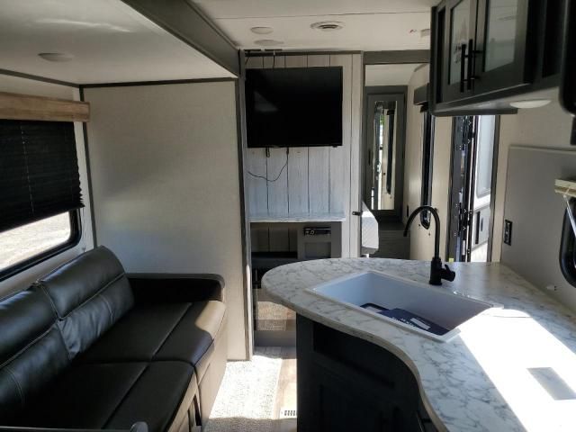 2022 Duas Travel Trailer