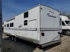 2005 Coachmen Camper