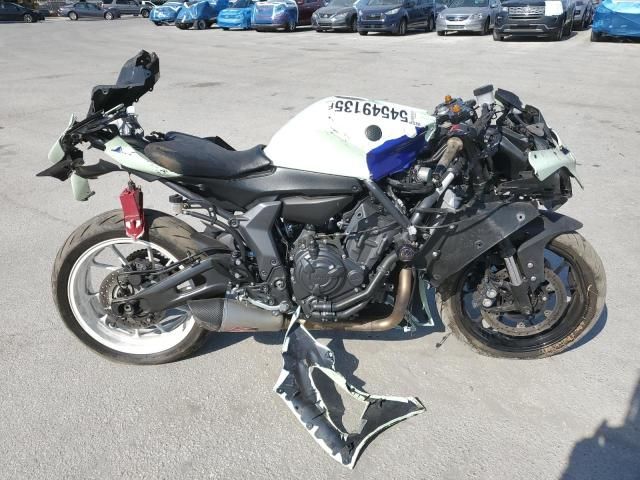 2023 Yamaha YZFR7