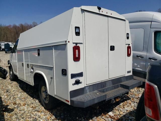 2023 Chevrolet Express G3500