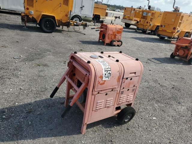 2009 Titan TG 7500D