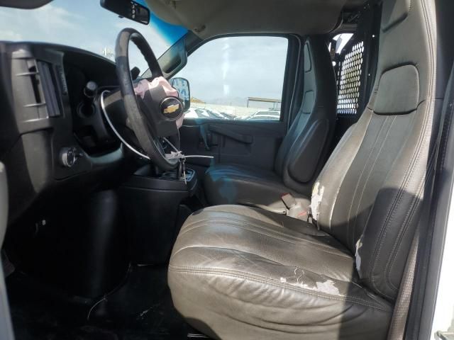 2017 Chevrolet Express G2500