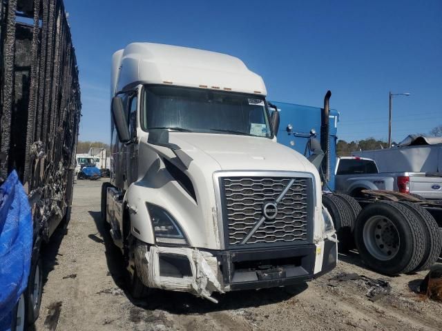 2019 Volvo VNL Semi Truck