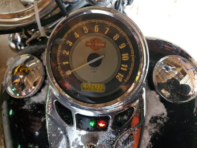 2009 Harley-Davidson Flstc